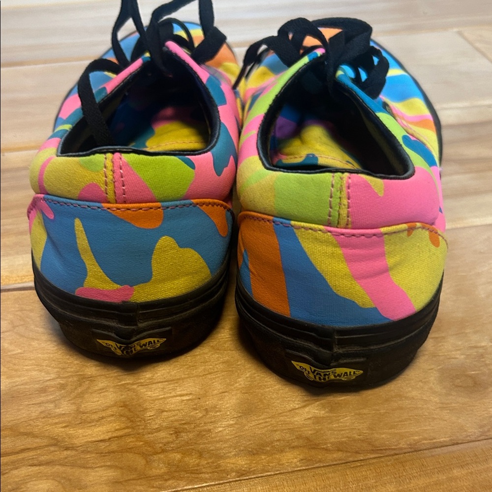 Vans RARE Multicolor Neon Camo Canvas Sneakers. Men’s 8 Women’s 9.5 - Picture 3 of 6